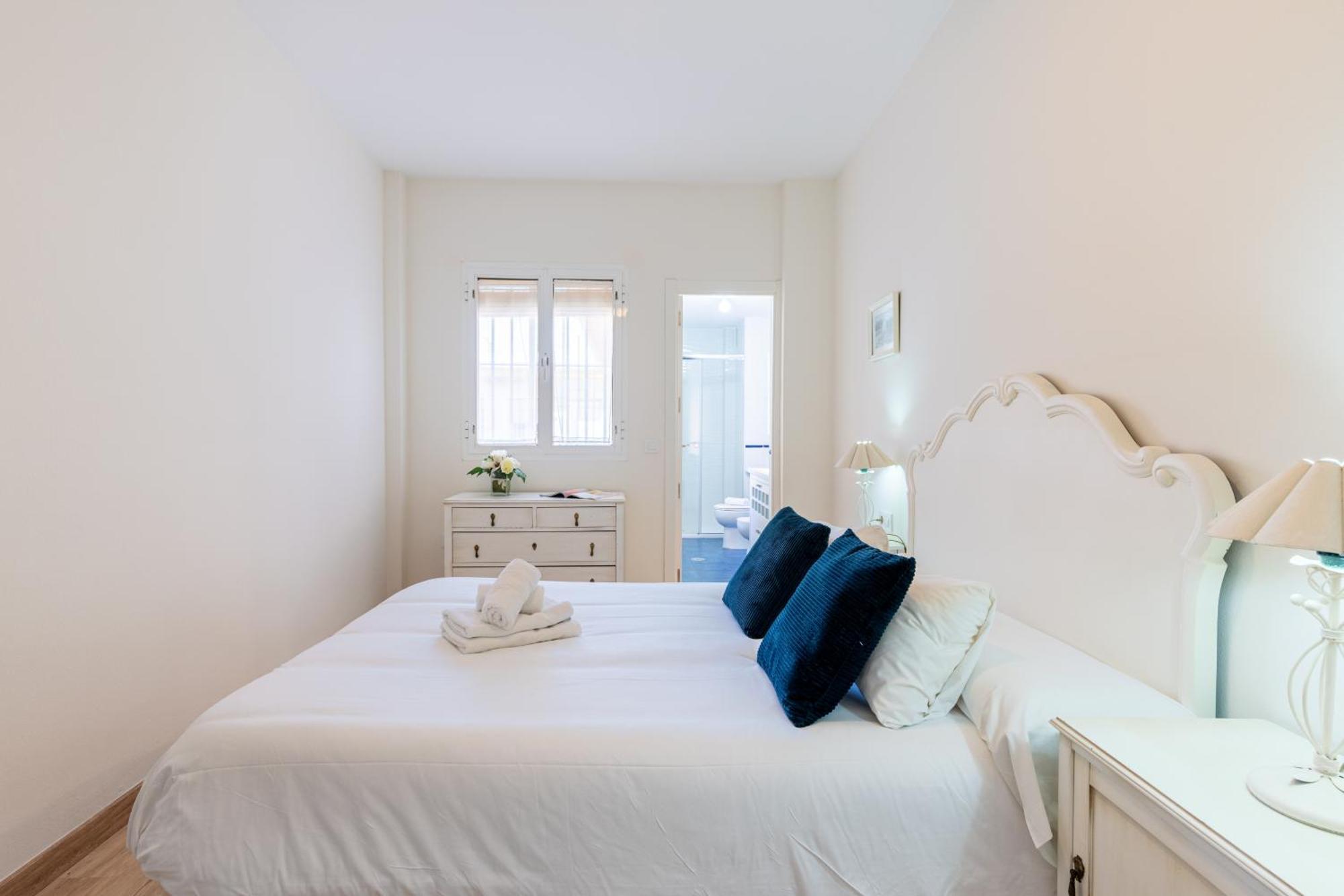 Apartament San Bernardo By Thegoodtourist Sewilla Zewnętrze zdjęcie